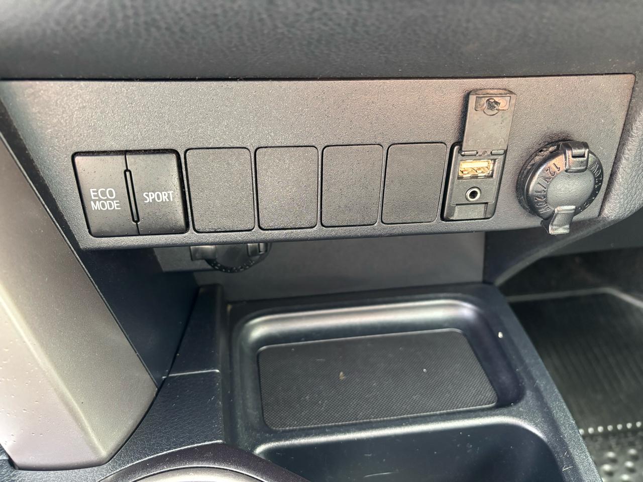 Toyota RAV4 XLE AWD 2017
