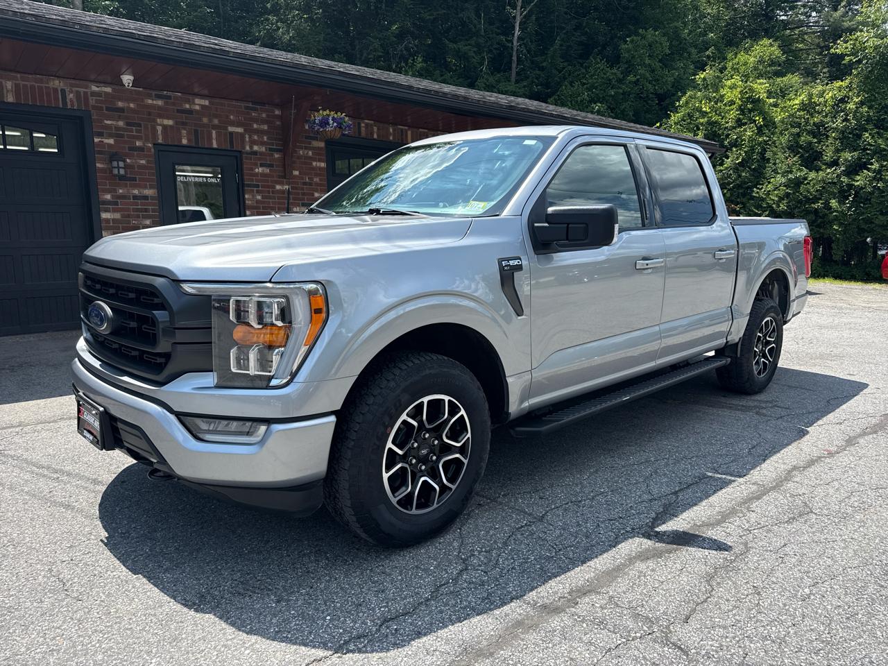 Ford F-150 XLT SuperCrew 5.5-ft. Bed 4WD 2022