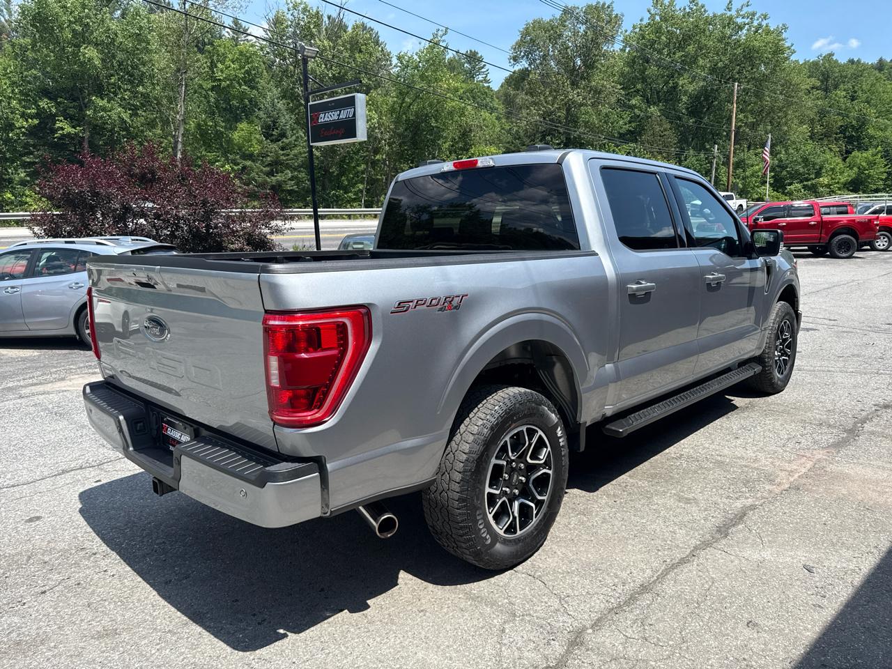 Ford F-150 XLT SuperCrew 5.5-ft. Bed 4WD 2022