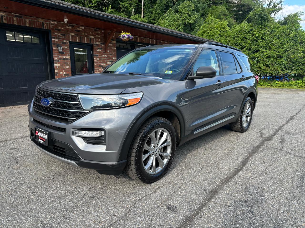 2021 Ford Explorer XLT AWD