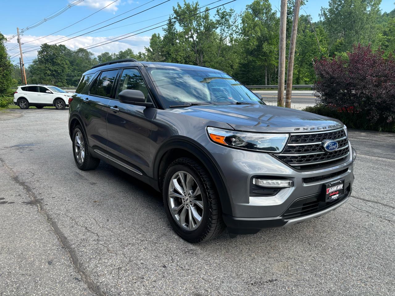 Ford Explorer XLT AWD 2021
