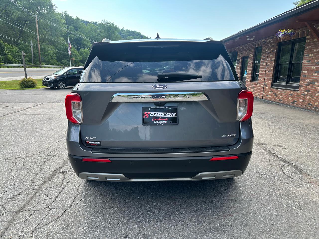 Ford Explorer XLT AWD 2021