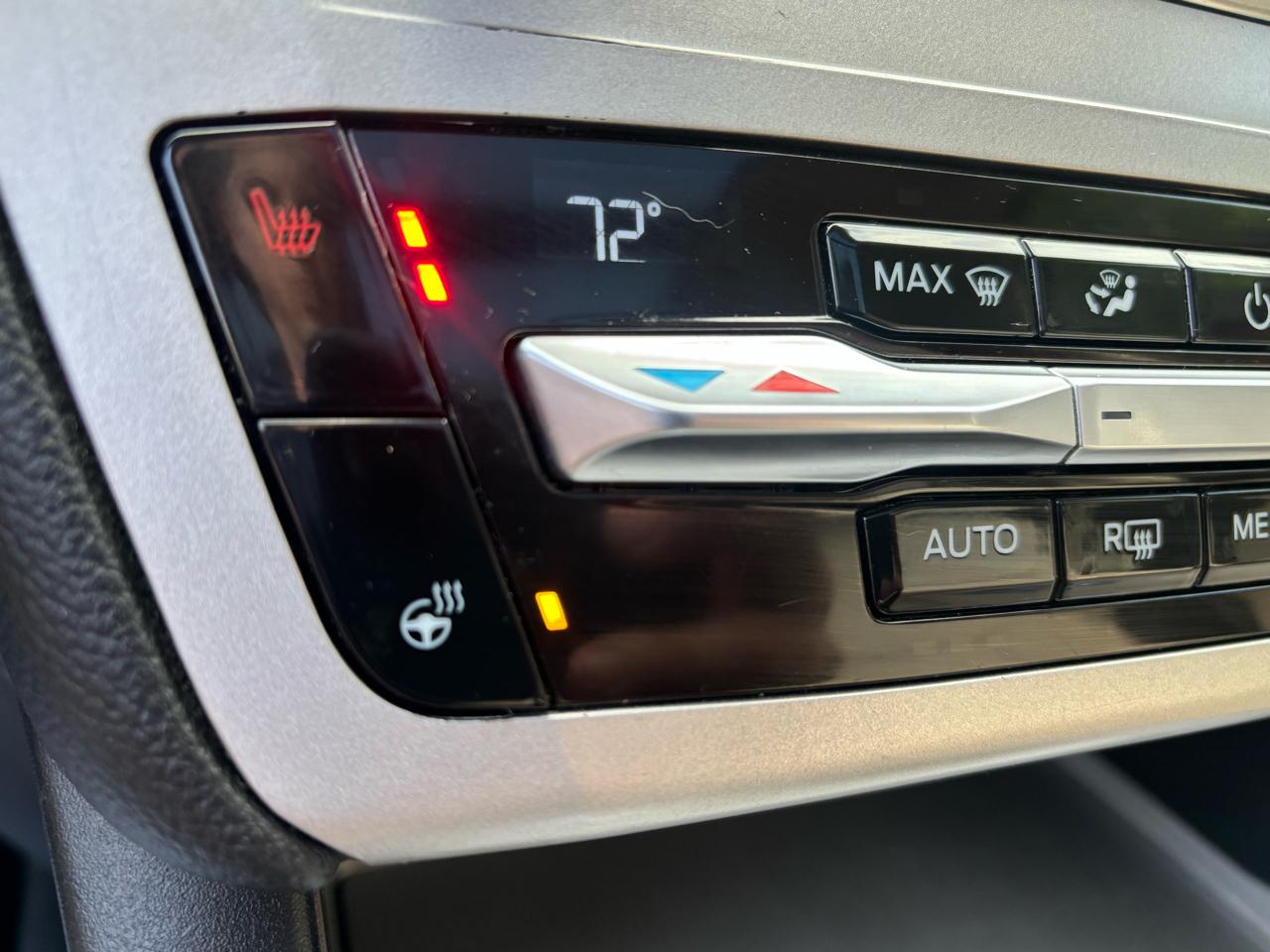 Ford Explorer XLT AWD 2021