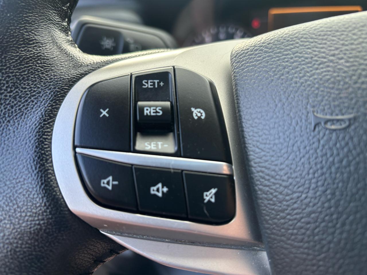 Ford Explorer XLT AWD 2021