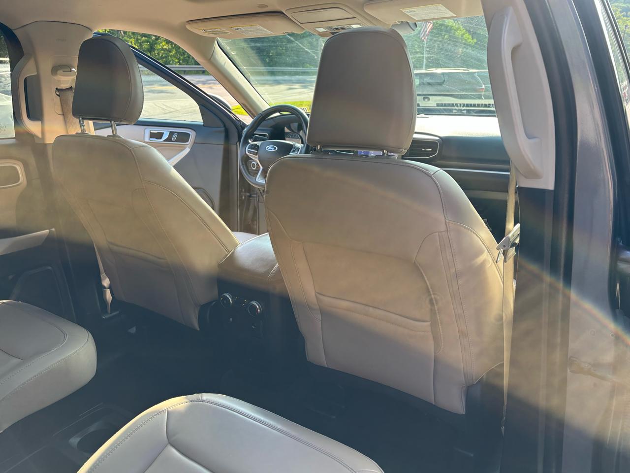 Ford Explorer XLT AWD 2021