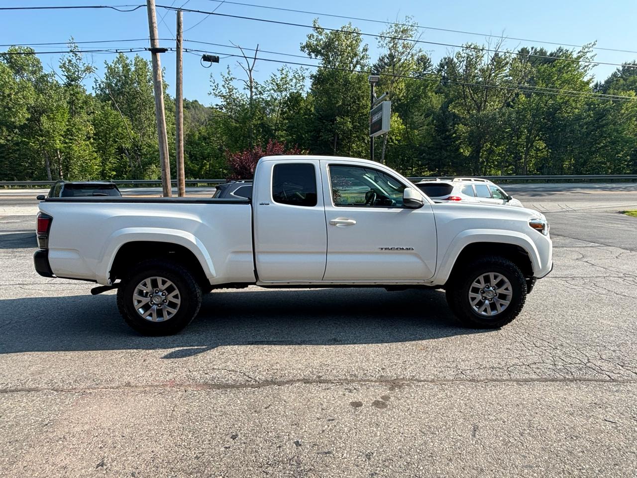 Toyota Tacoma SR5 Access Cab V6 6AT 4WD 2018
