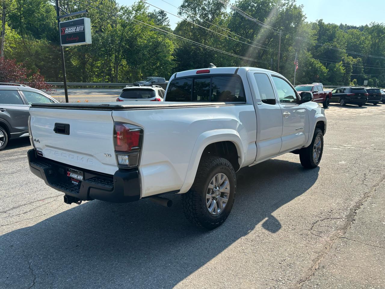 Toyota Tacoma SR5 Access Cab V6 6AT 4WD 2018