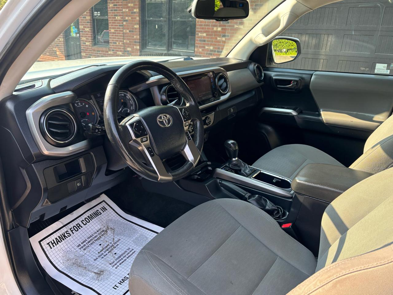 Toyota Tacoma SR5 Access Cab V6 6AT 4WD 2018