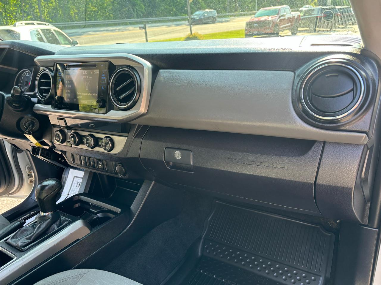 Toyota Tacoma SR5 Access Cab V6 6AT 4WD 2018