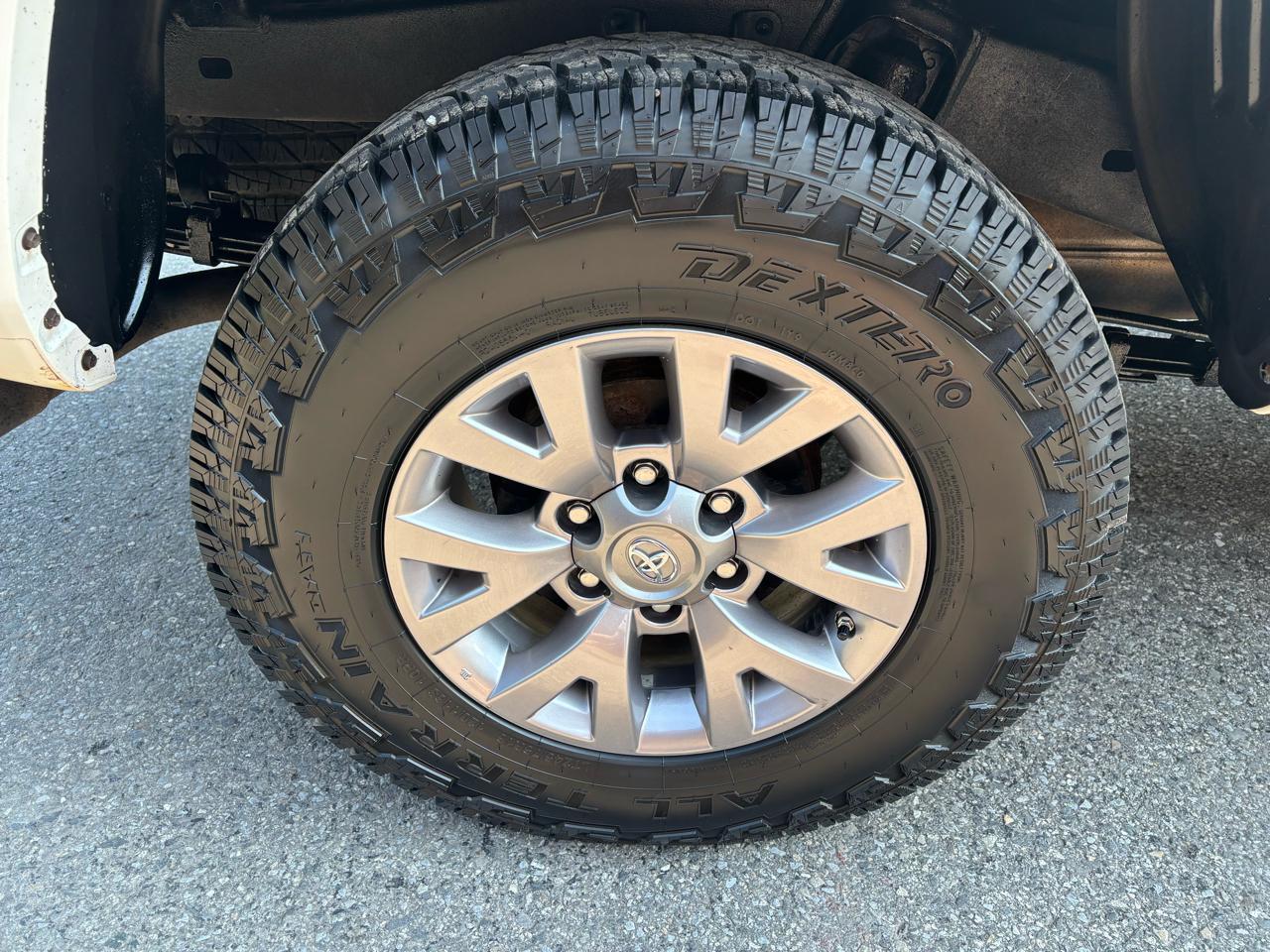 Toyota Tacoma SR5 Access Cab V6 6AT 4WD 2018