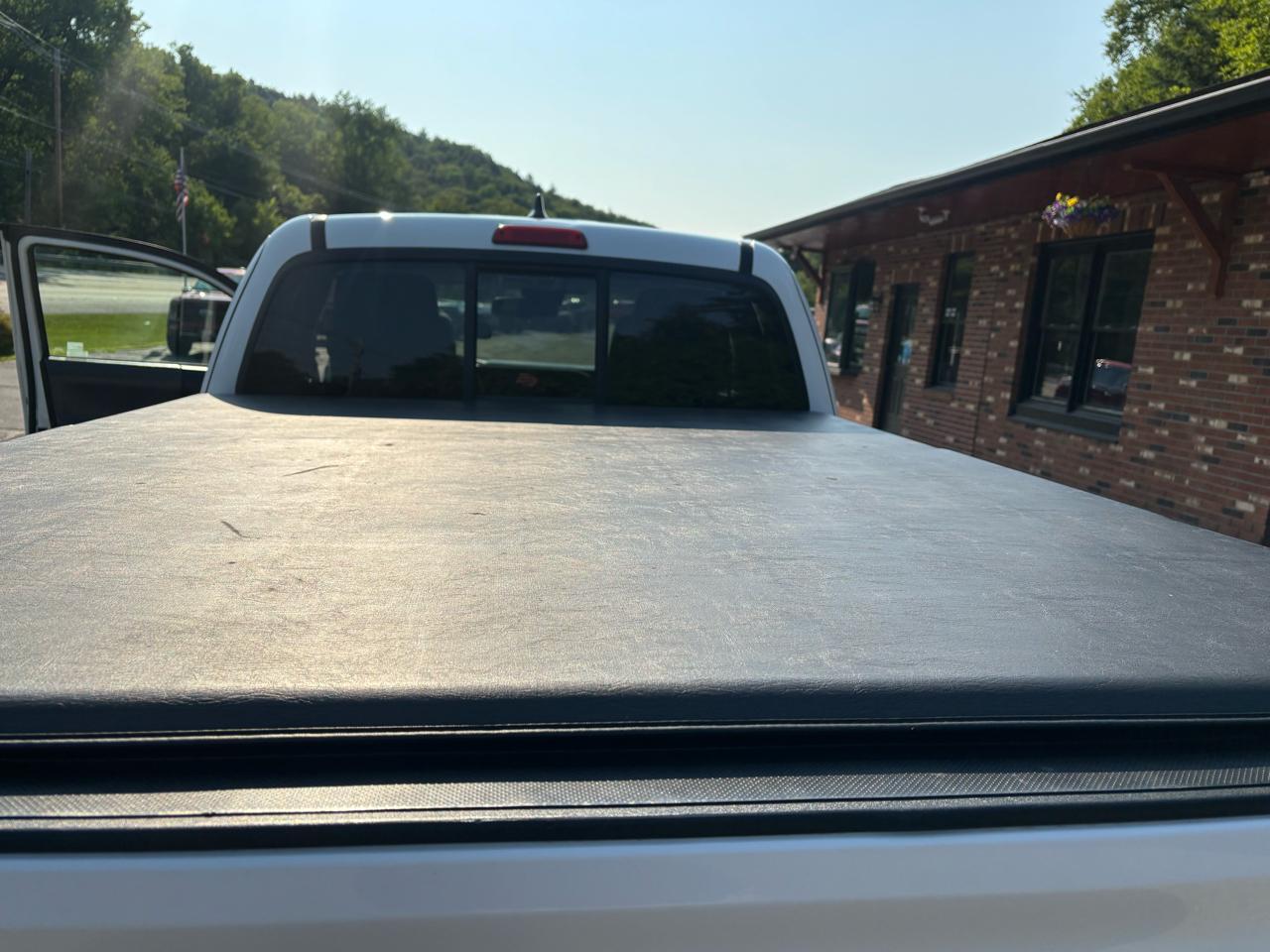Toyota Tacoma SR5 Access Cab V6 6AT 4WD 2018