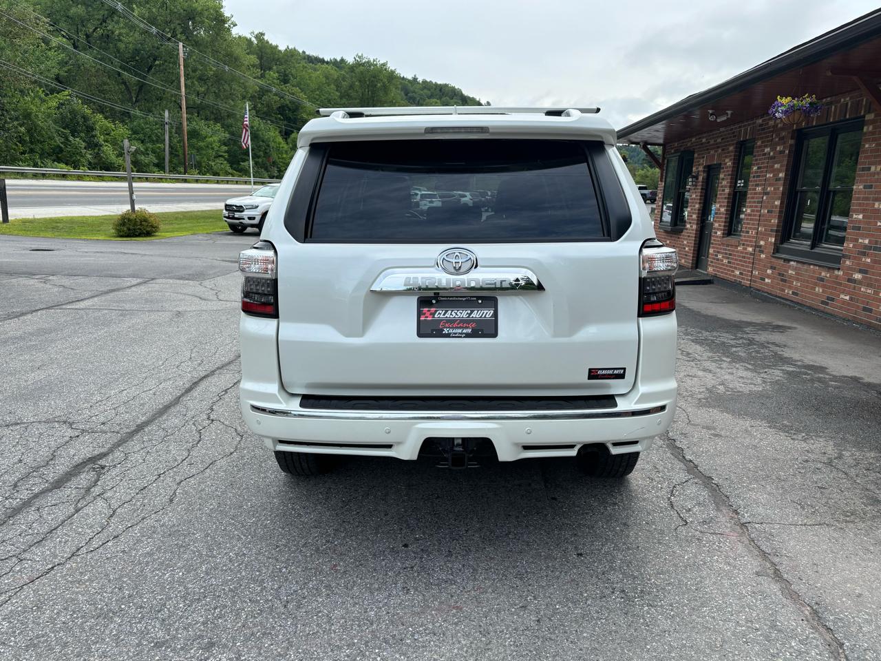 Toyota 4Runner Limited 4WD V6 2020