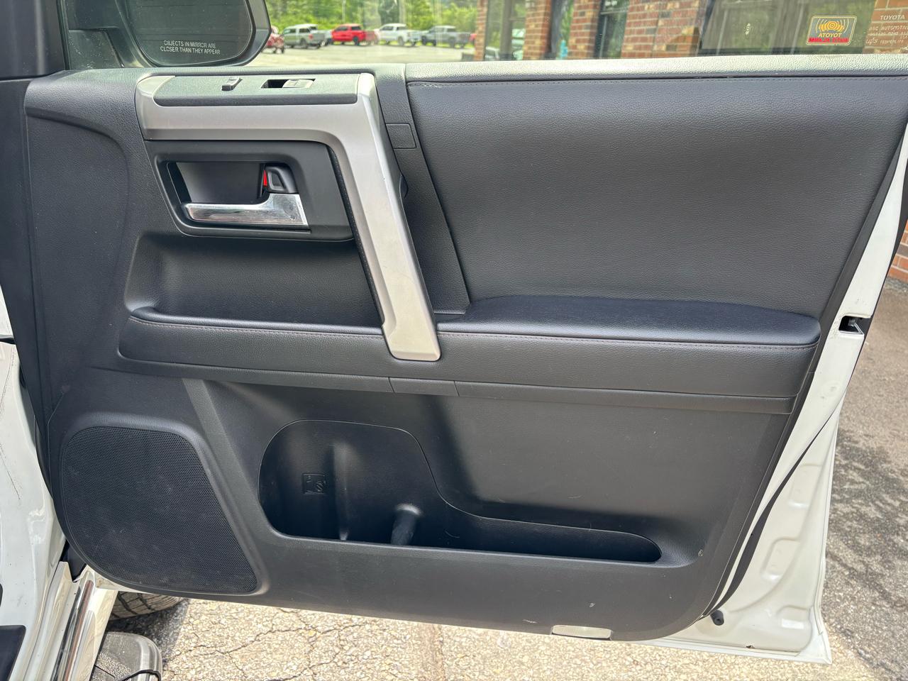 Toyota 4Runner Limited 4WD V6 2020