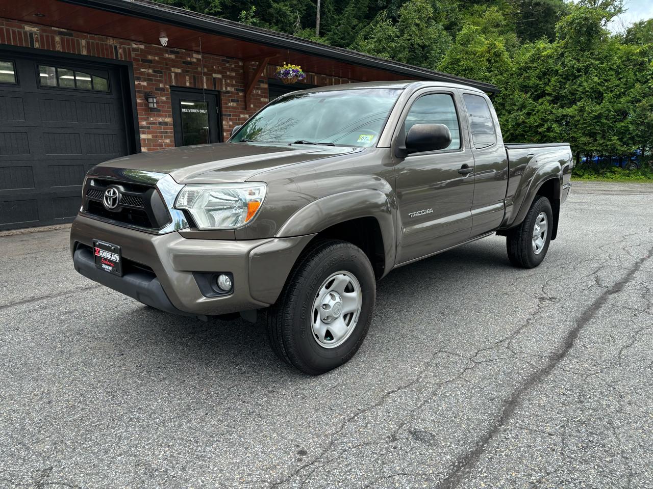 2015 Toyota Tacoma Access Cab V6 5AT 4WD