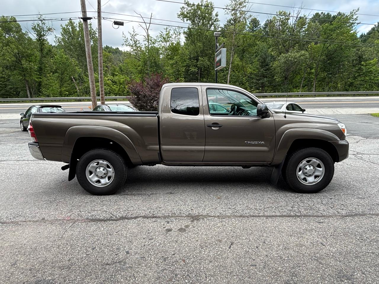 Toyota Tacoma Access Cab V6 5AT 4WD 2015