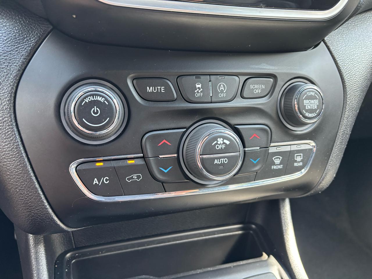 Jeep Cherokee Limited 4WD 2019