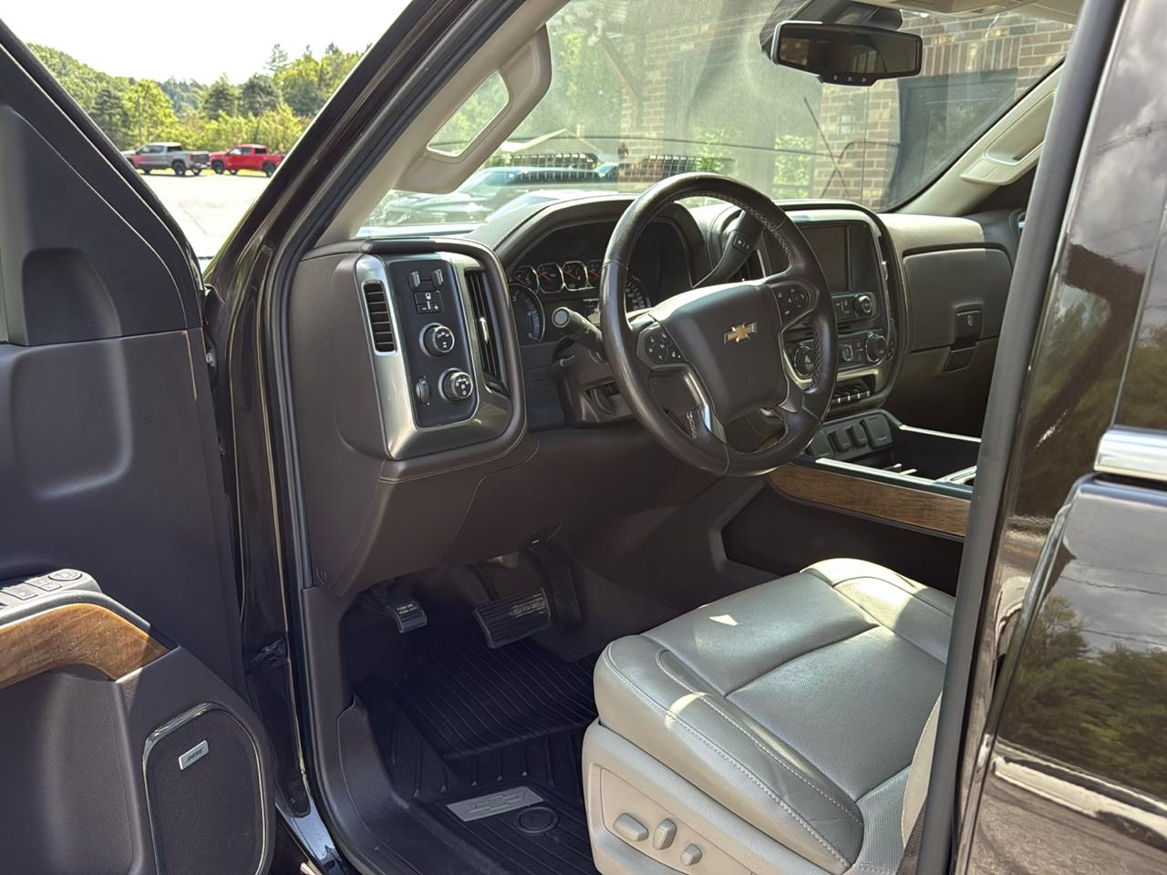 Chevrolet Silverado 3500HD LTZ Crew Cab 4WD 2019