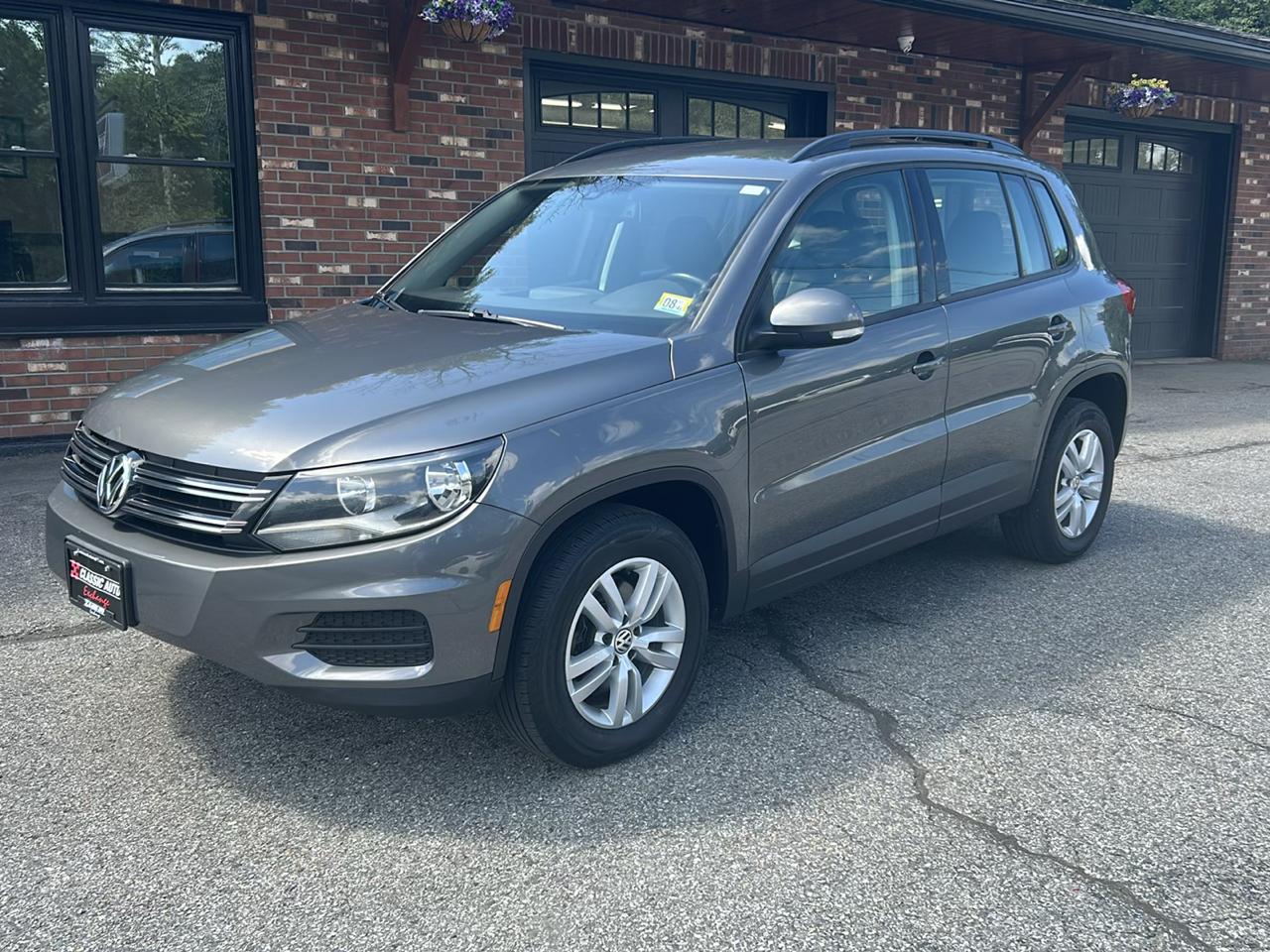 Volkswagen Tiguan S 4Motion 2017