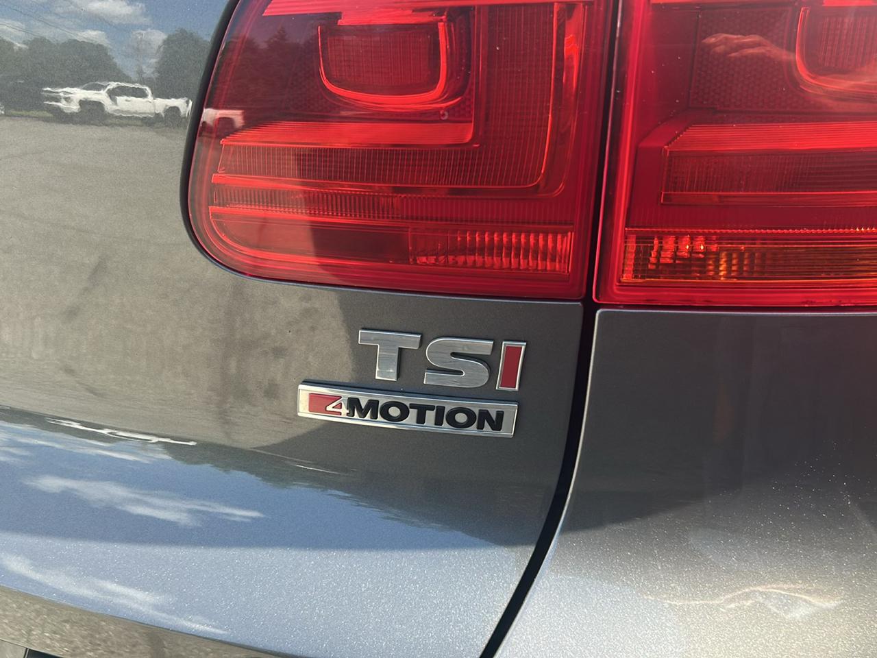 Volkswagen Tiguan S 4Motion 2017