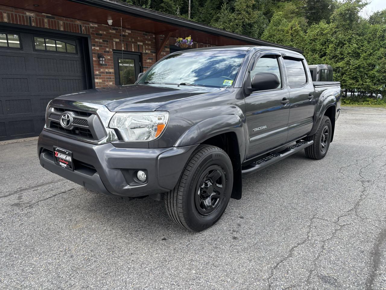 2014 Toyota Tacoma Double Cab V6 5AT 4WD