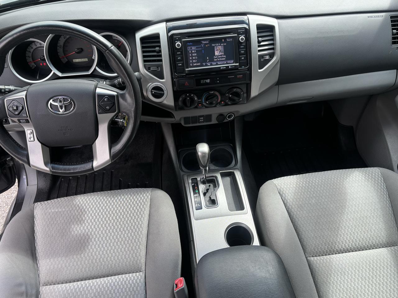 Toyota Tacoma Double Cab V6 5AT 4WD 2014