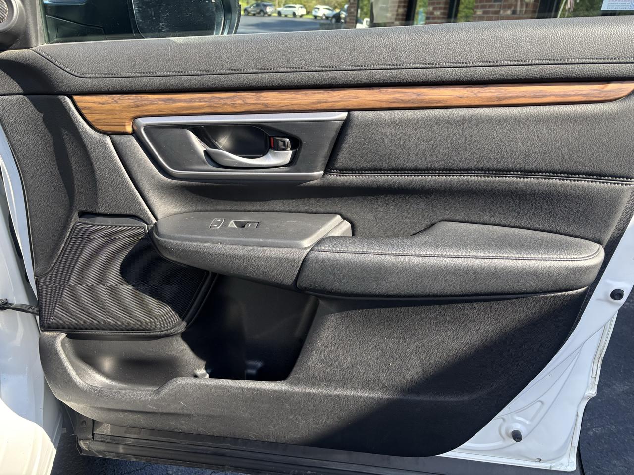 Honda CR-V photo 29