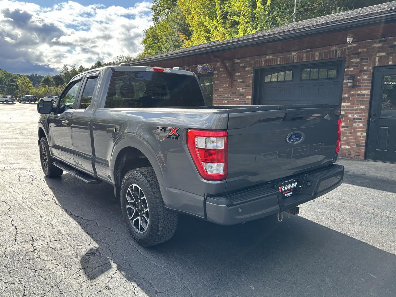 Ford F-150 photo 7