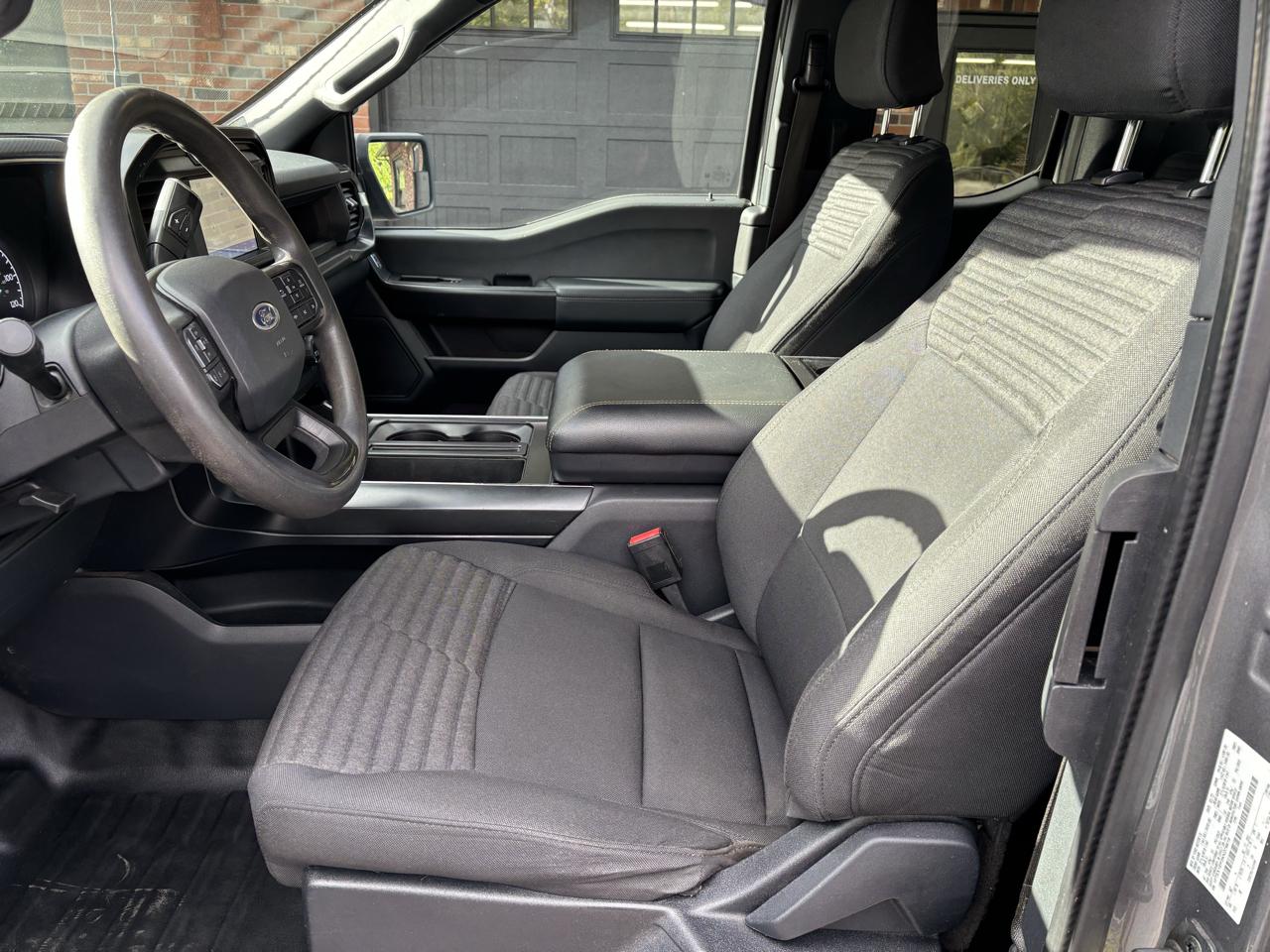 Ford F-150 photo 9