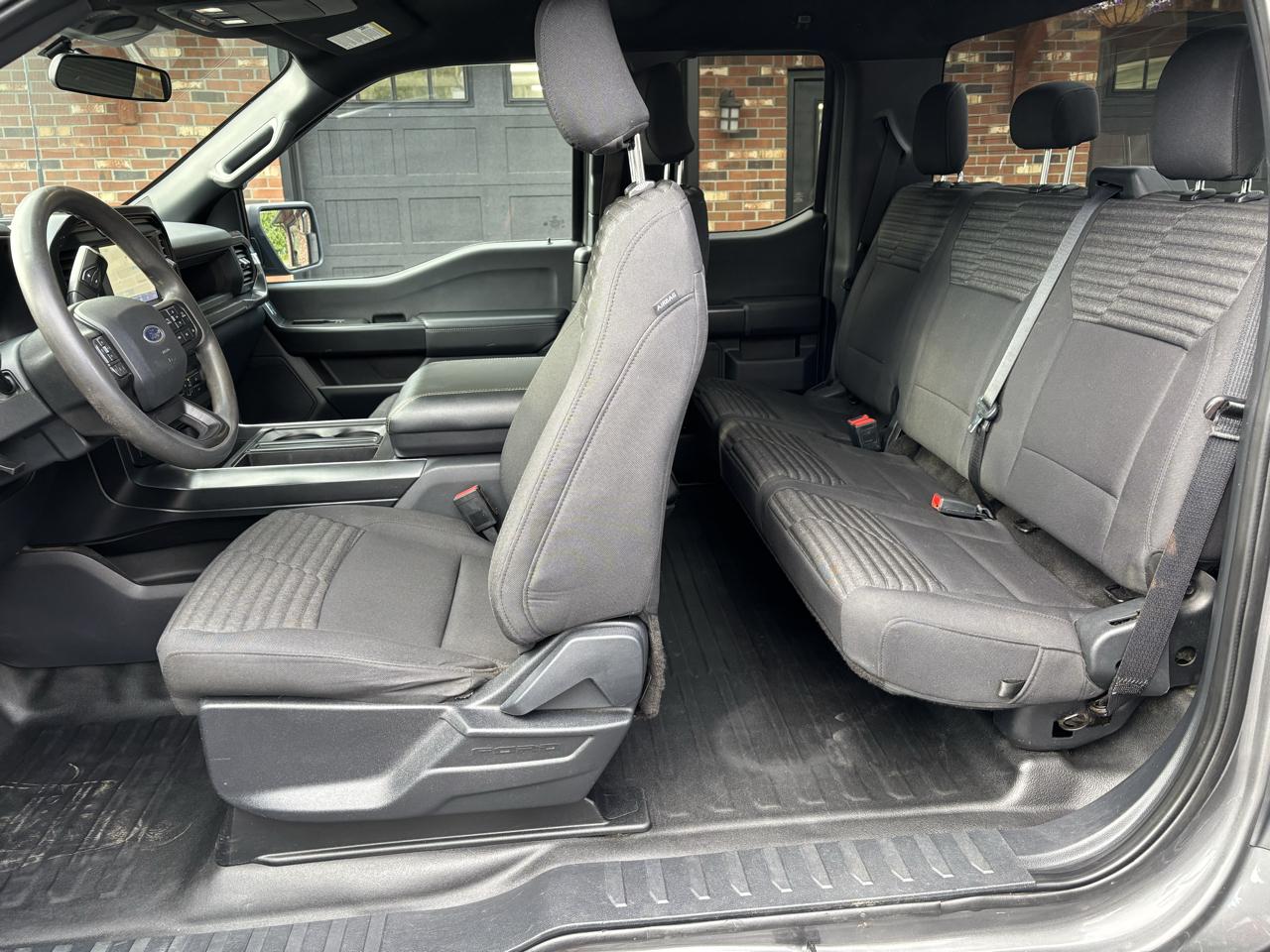 Ford F-150 photo 11