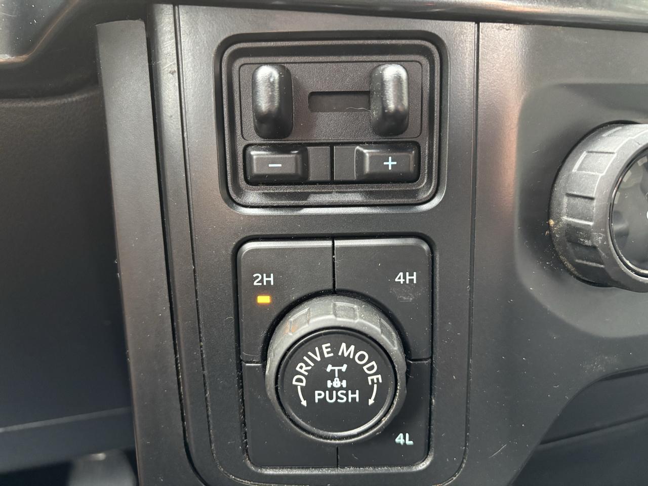 Ford F-150 photo 17