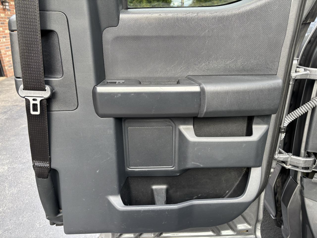 Ford F-150 photo 27