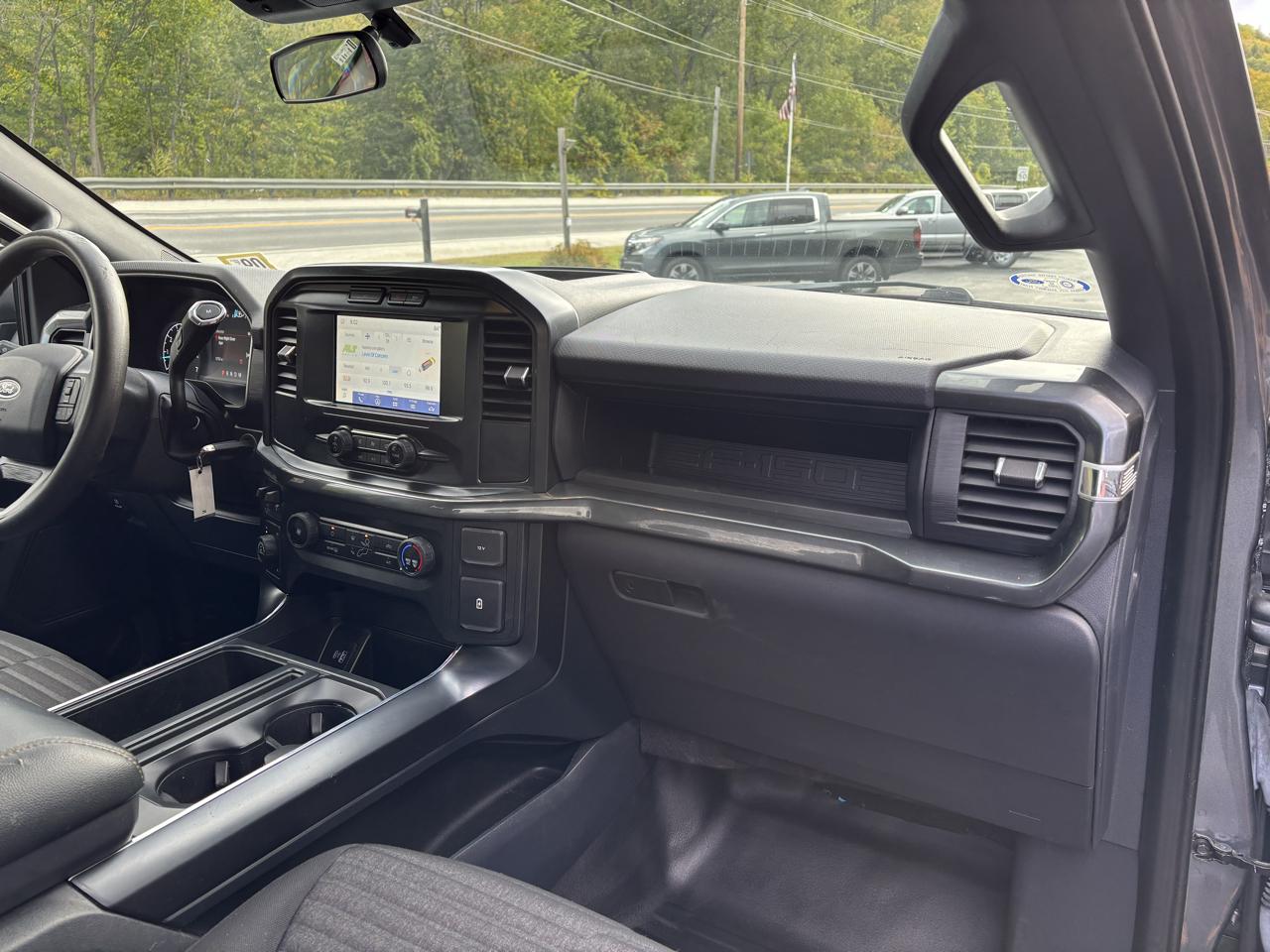 Ford F-150 photo 30