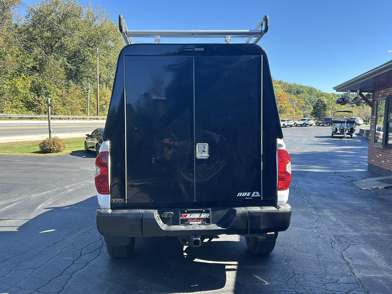 Toyota Tundra SR5 4.6L V8 Double Cab 4WD 2019