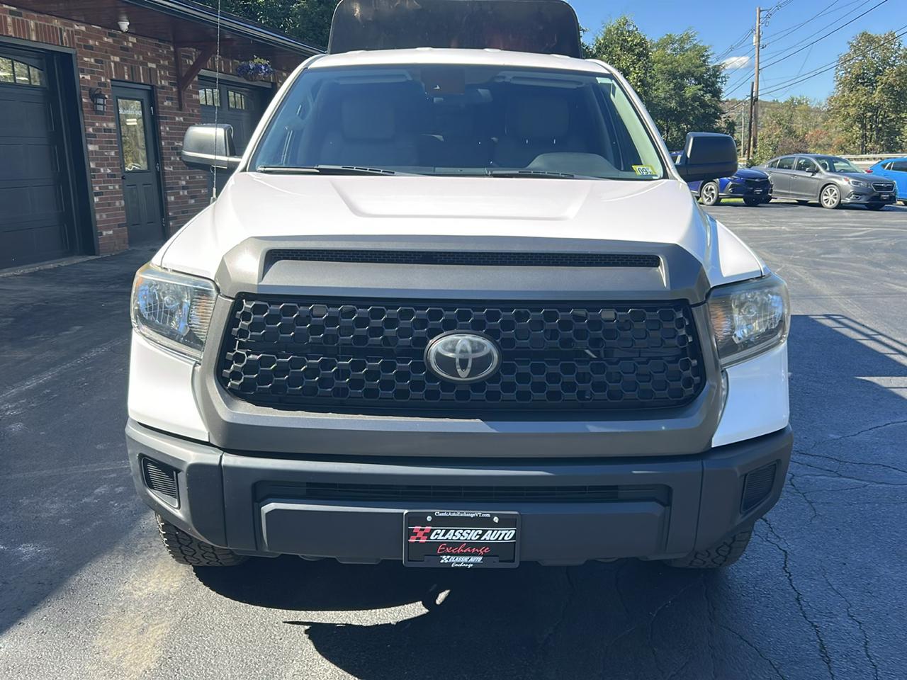 Toyota Tundra SR5 4.6L V8 Double Cab 4WD 2019