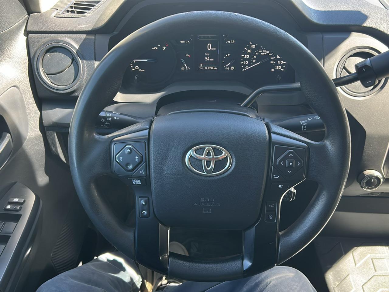Toyota Tundra SR5 4.6L V8 Double Cab 4WD 2019