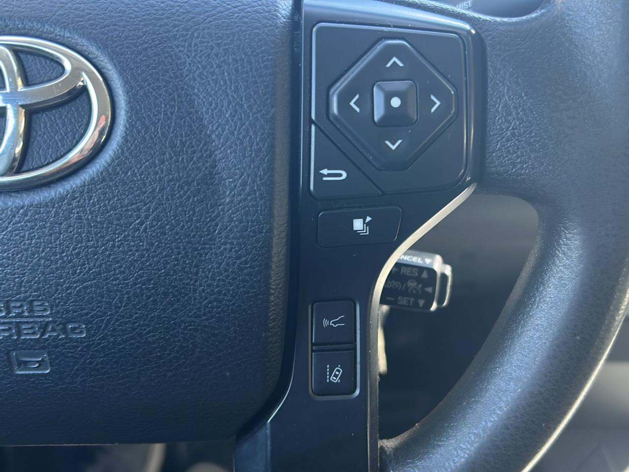 Toyota Tundra SR5 4.6L V8 Double Cab 4WD 2019