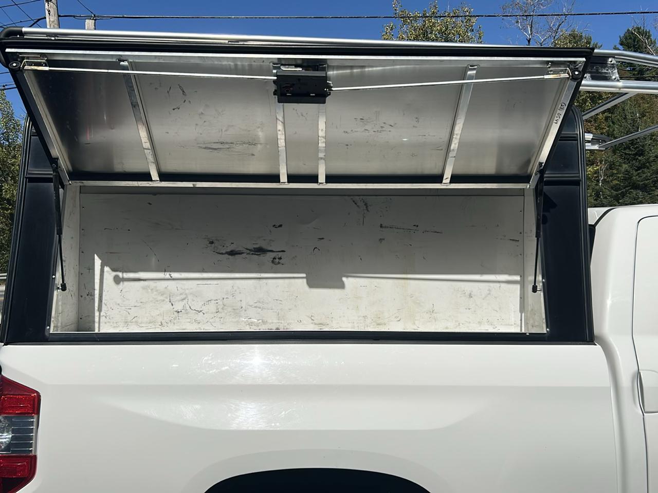 Toyota Tundra SR5 4.6L V8 Double Cab 4WD 2019