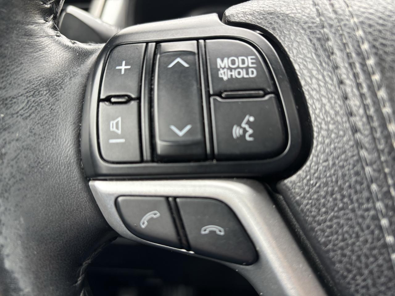 Toyota Highlander photo 23