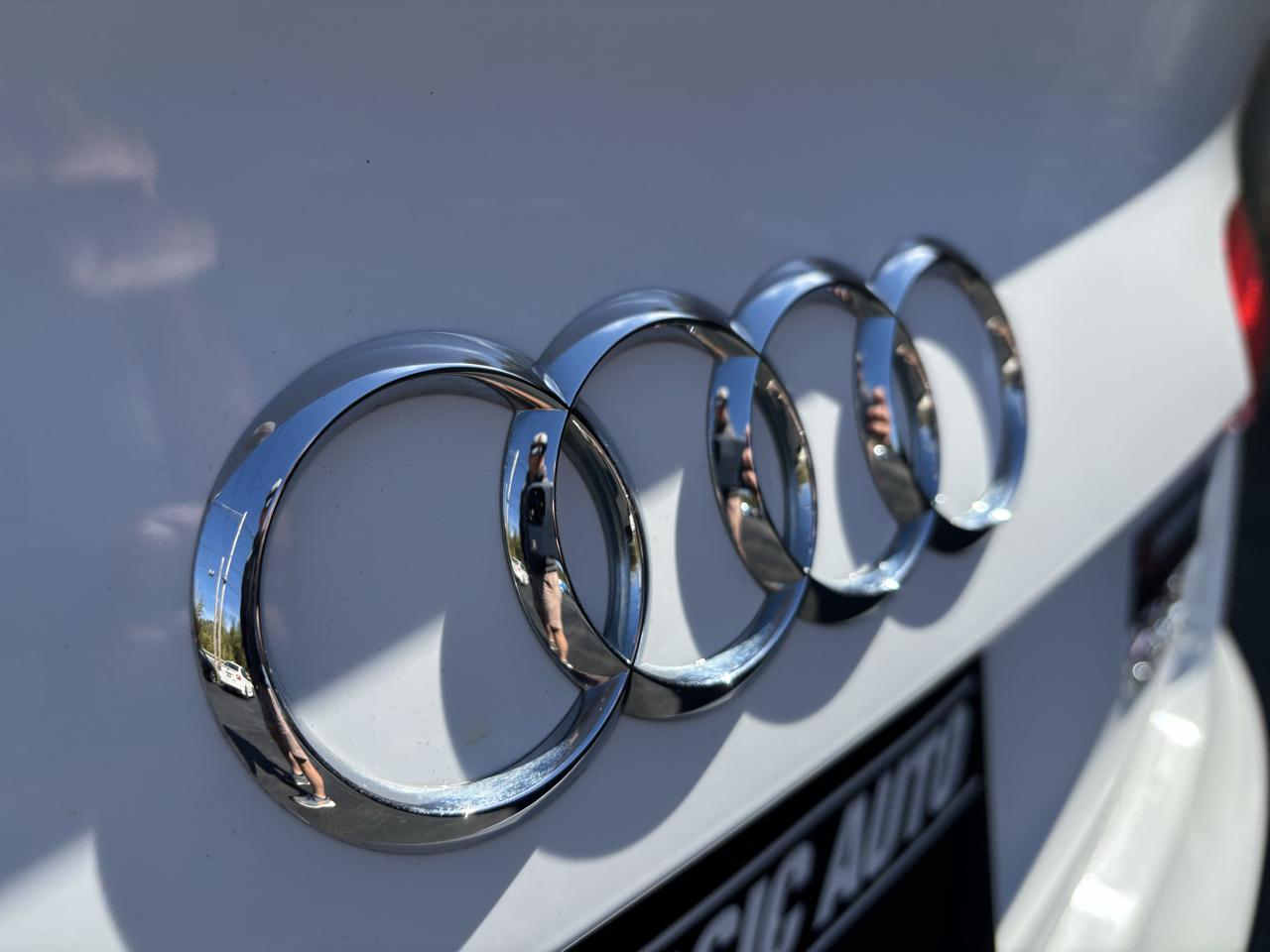 Audi A4  2015