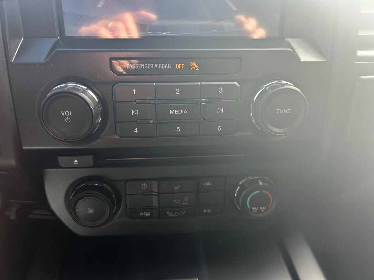 Ford F-150 Lariat SuperCrew 6.5-ft. Bed 4WD 2017