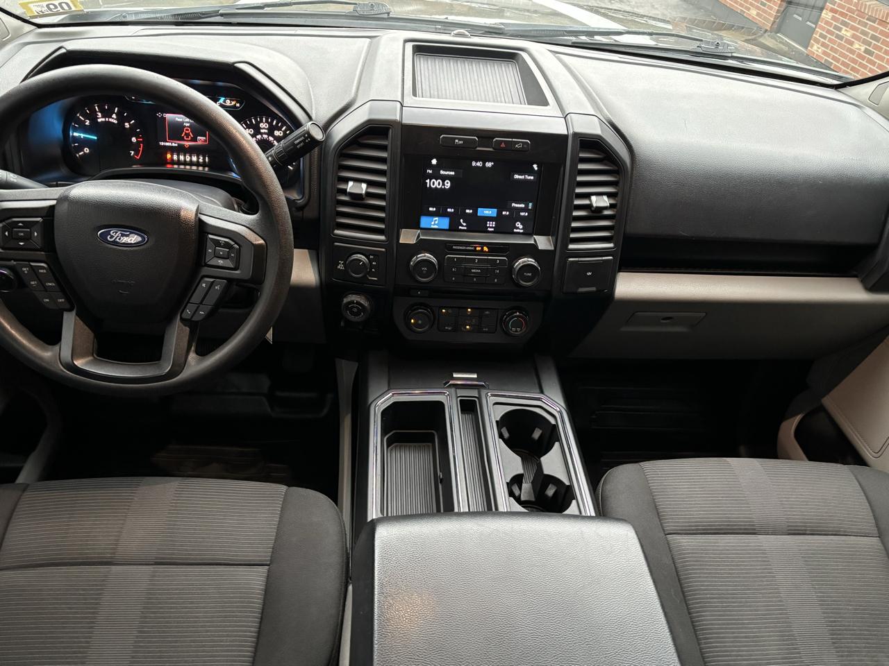 Ford F-150 4WD SuperCrew 145" STX 2017
