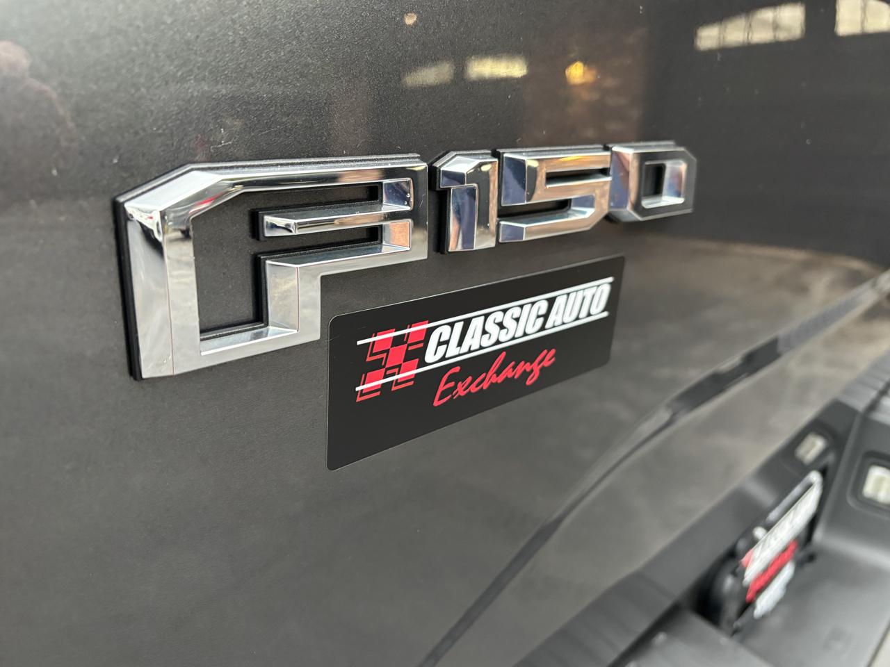 Ford F-150 4WD SuperCrew 145" STX 2017