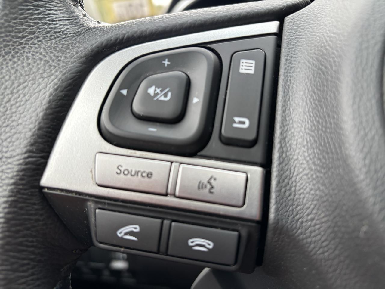Subaru Legacy photo 18