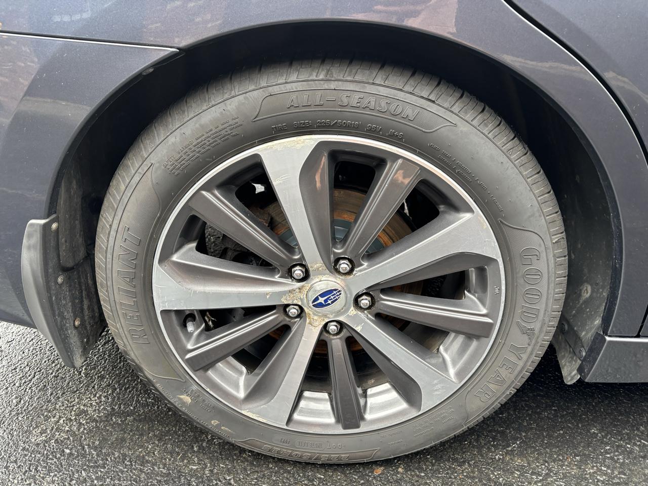 Subaru Legacy photo 36