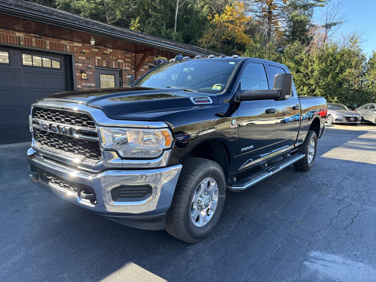 2021 RAM 2500 Tradesman Crew Cab SWB 4WD