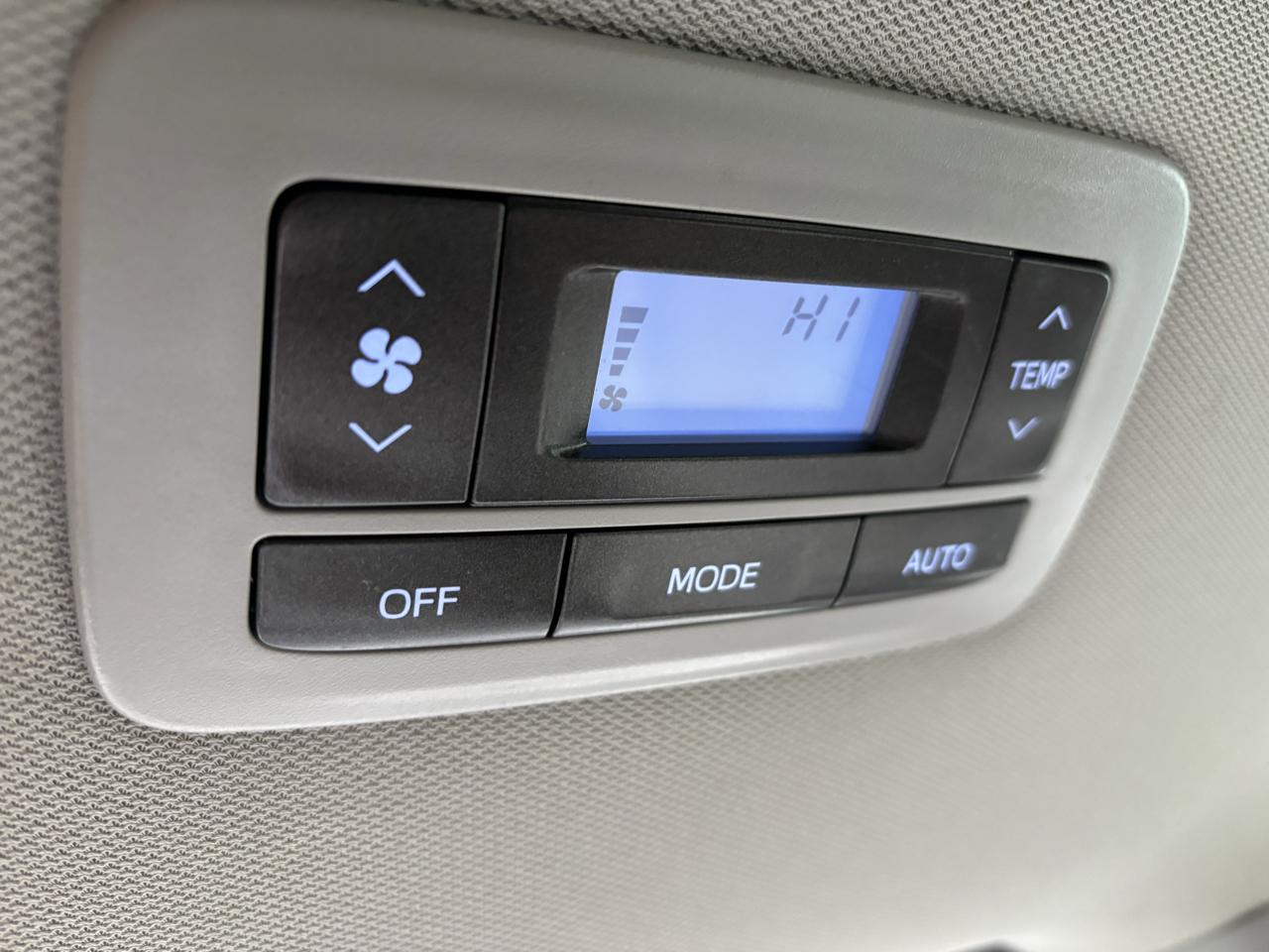 Toyota Sienna XLE 7-Passenger AWD 2019