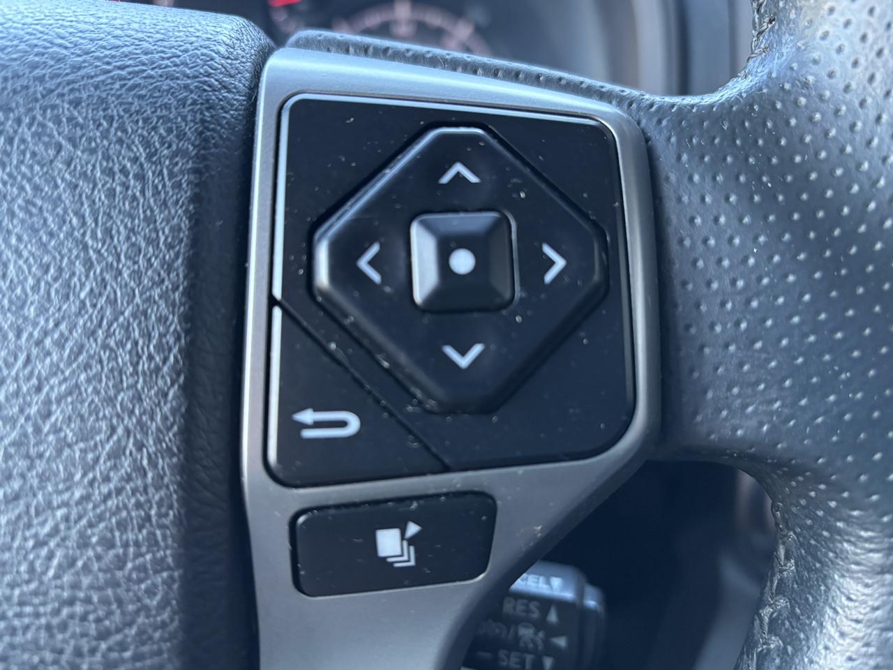 Toyota 4Runner SR5 Premium 4WD 2021