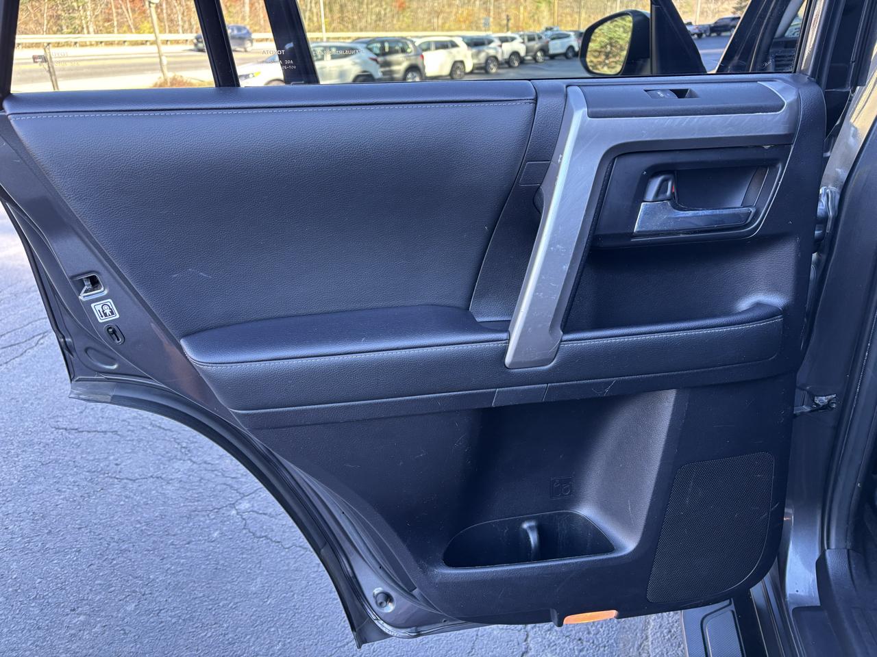 Toyota 4Runner SR5 Premium 4WD 2021