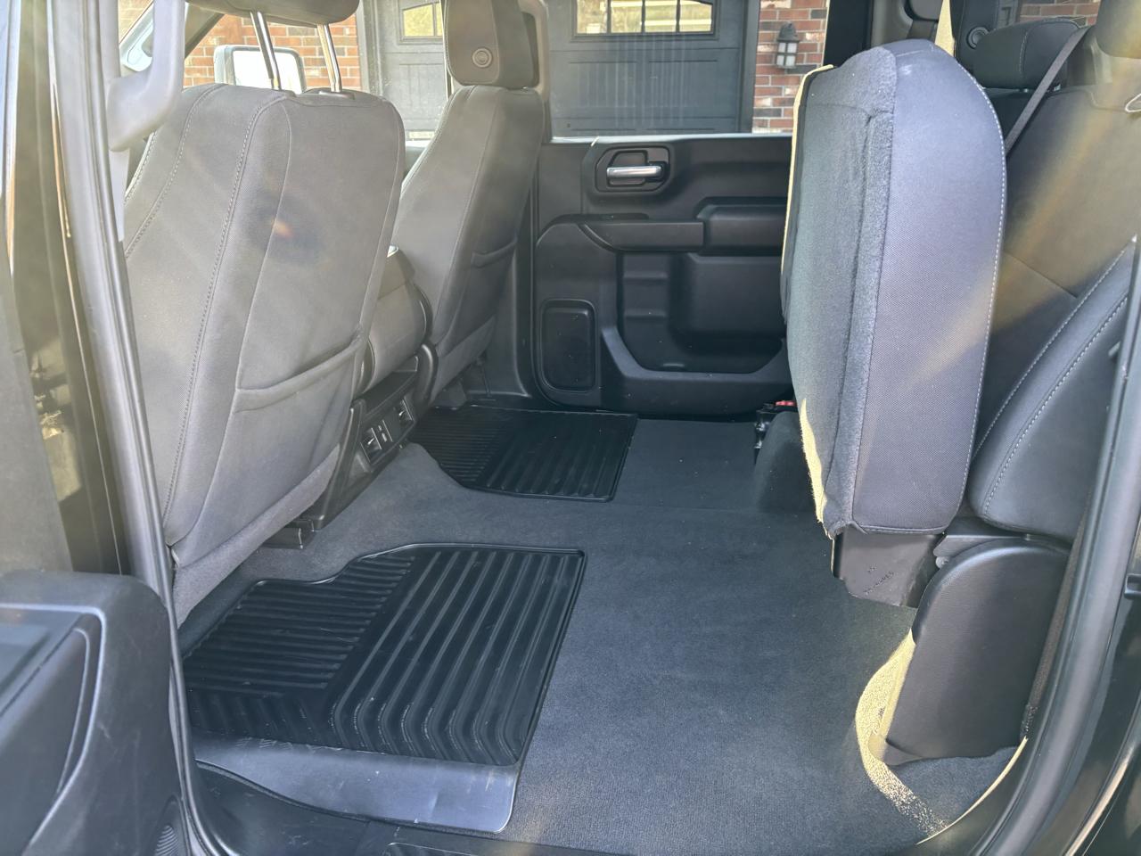 Chevrolet Silverado 2500HD Custom Crew Cab Short Box 4WD 2024