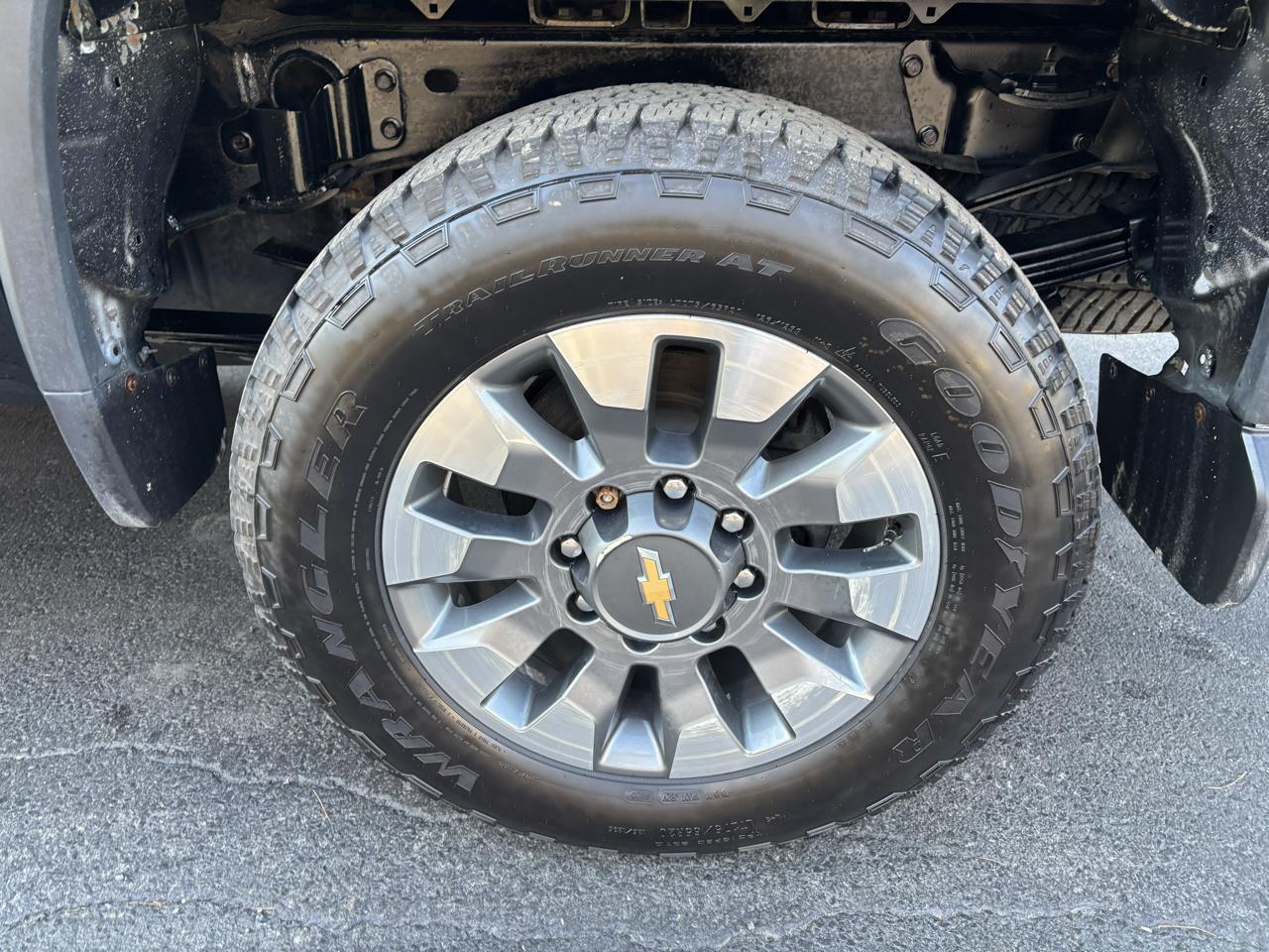 Chevrolet Silverado 2500HD Custom Crew Cab Short Box 4WD 2024